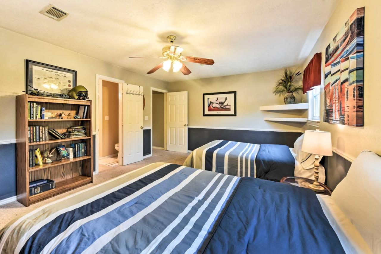 Quiet Lake Conroe Townhome With 2 Boat Slips! Willis Buitenkant foto